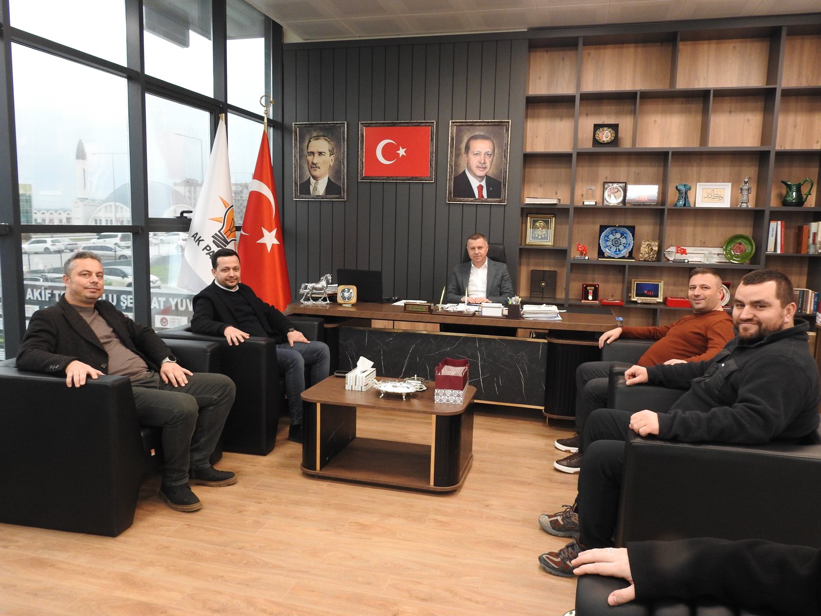AK Parti Çanakkale İl Başkanı Abdurrahman Kuzu'ya hayırlı olsun ziyareti