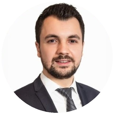 İlyas Gezer